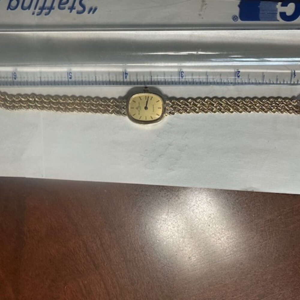 BAUME & MERCIER SWISS MADE VINTAGE 14K YELLOW GOLD OVAL QUARTZ WRIST. - Picture 5 of 5